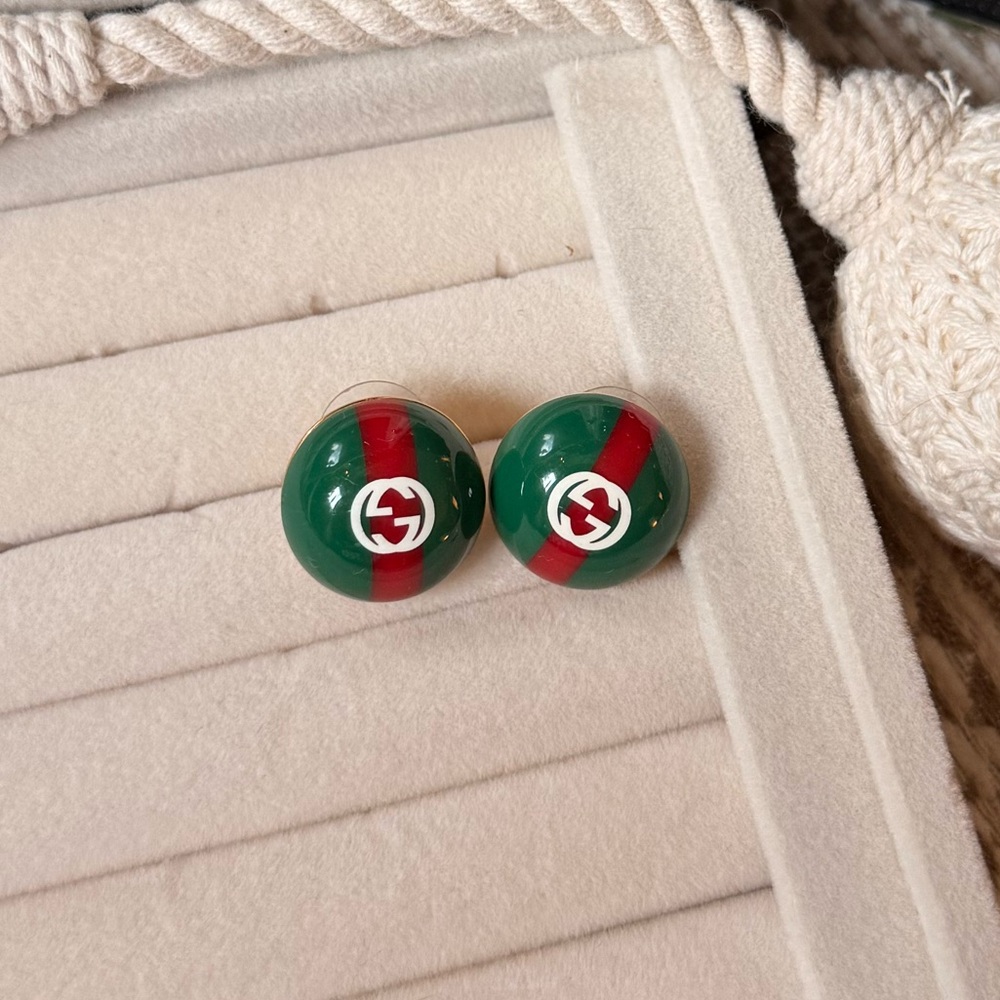 Gucci Iconic GG Logo Web Stripe Enamel Dome Stud Earrings - Picture 2 of 4